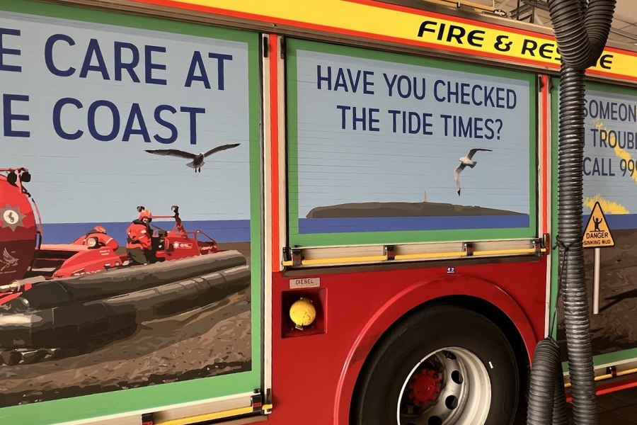 fire engine with mud safety design